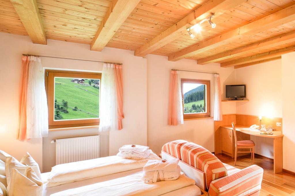 Hotel Ortler Ultimo Luaran gambar